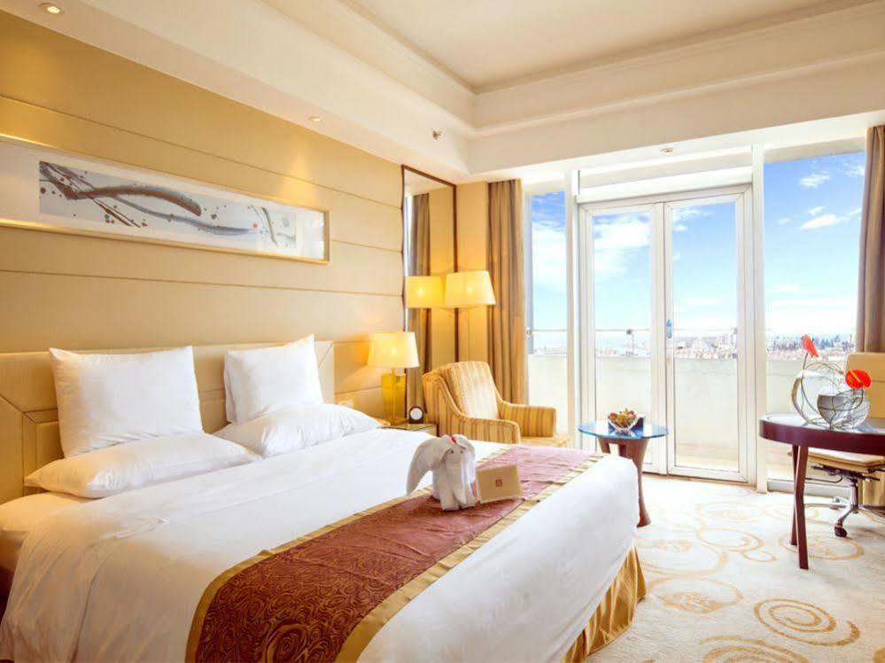 Golden Shining New Century Grand Hotel Beihai Eksteriør billede